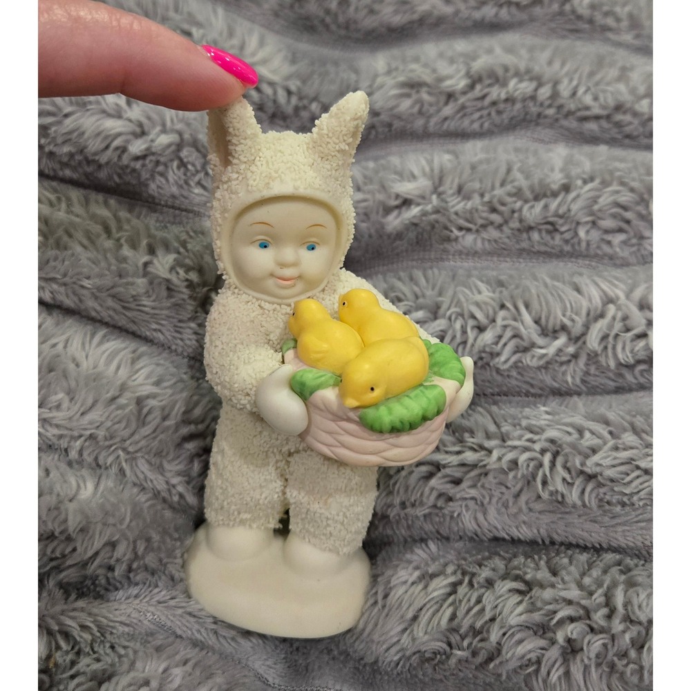 Snowbabies A Basket of Joy Figurine Easter Bunny Suit with Chicks Dept 56